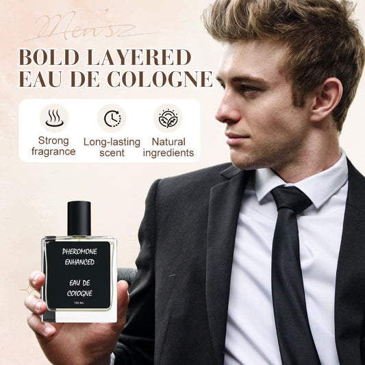 Água de colónia masculina com aroma intenso e complexo