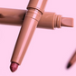 🔥 Hot Sale 🔥 50% DE DESCONTO – Caneta Delineador Labial com Peptídeos e Duas Pontas | Longa duração, hidratante & cores vibrantes