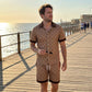 👕 57% DE DESCONTO 🌞 Conjunto de verão de 2 peças com estampado para homem – T-shirt e calções a condizer – Leve, respirável e com corte descontraído – perfeito para a praia, as férias ou os dias quentes 🩳