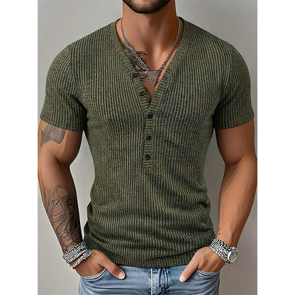 📢📢50% DESCONTO!!!⏰T-shirt de primavera para homem com riscas texturadas em duas cores e decote em V 👕 Riscas marcantes, decote em V profundo – um modelo moderno e atlético para treinar e muito mais ✨